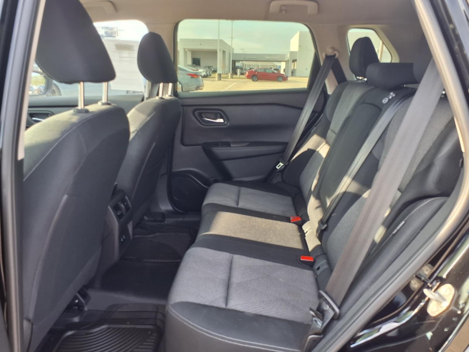 2024 Nissan Rogue photo 14 of 25