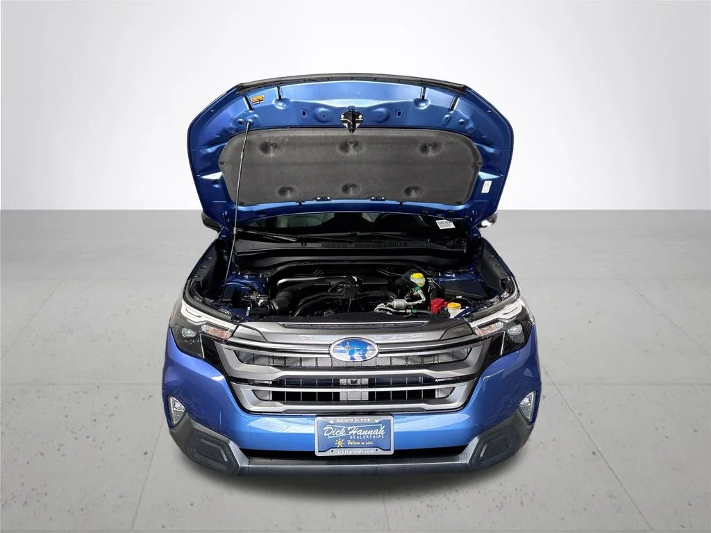 New 2026 DAYBREAK BLUE PEARL Subaru Premium image 22