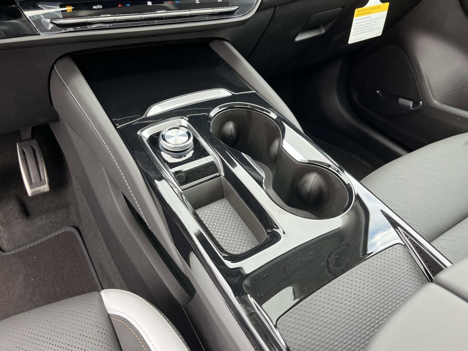 2026 Buick Envision Sport Touring - Photo 30