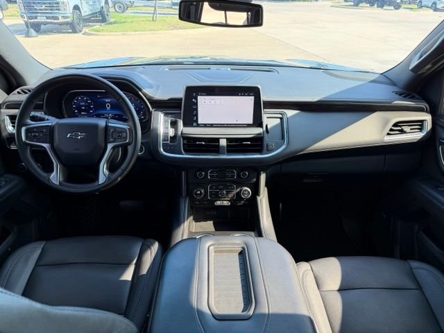 Used 2023 Black Chevrolet Z71 image 26