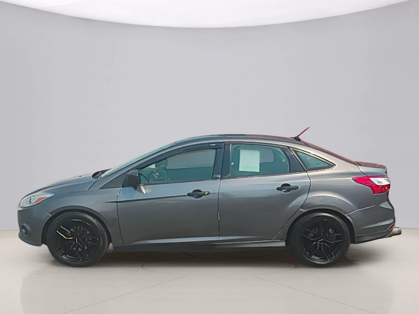 Used 2014 Gray Ford S SEDAN image 2