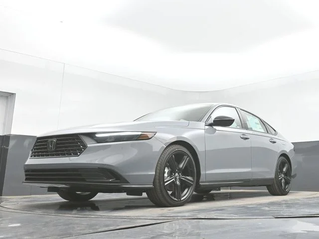 New 2026 Urban Gray Pearl Honda Sport-L image 42
