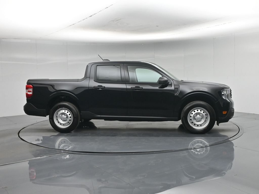 New 2026 Black Ford XL image 23