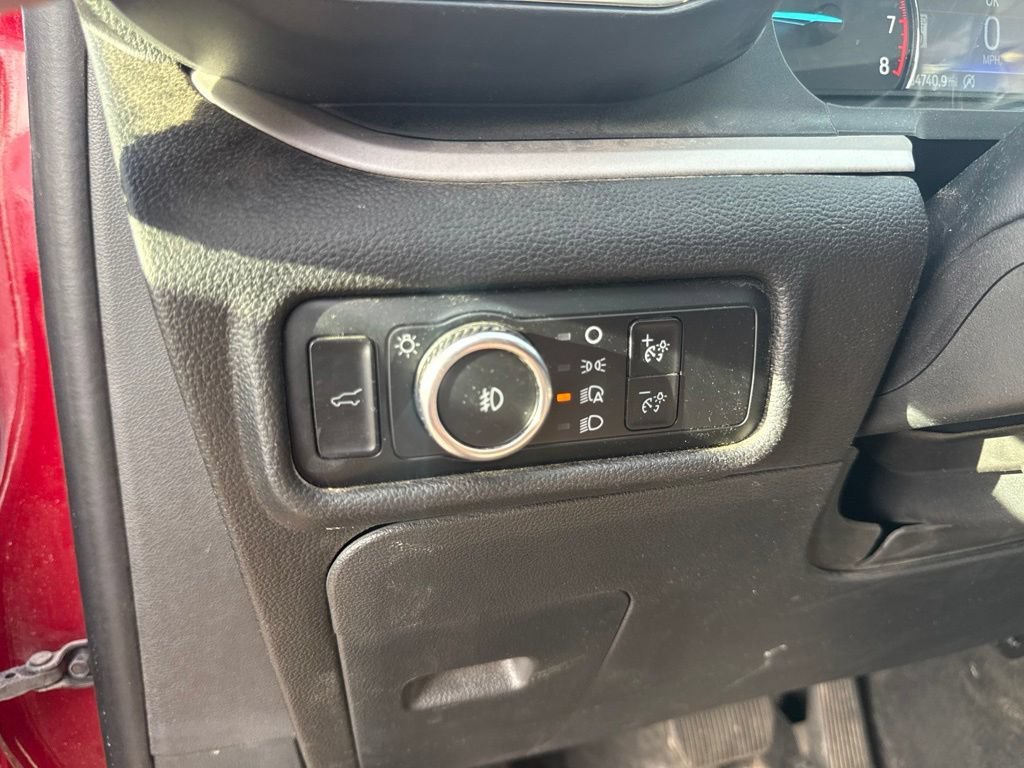 Used 2023 Red Metallic Ford XLT image 24