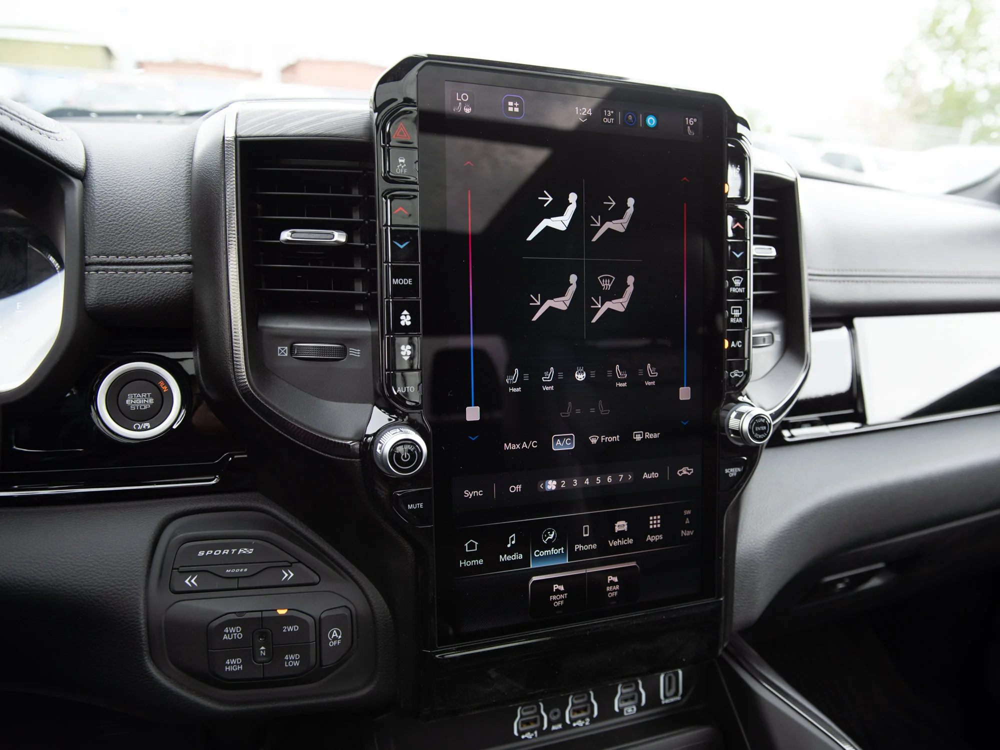 New 2026 Black RAM Sport* image 20