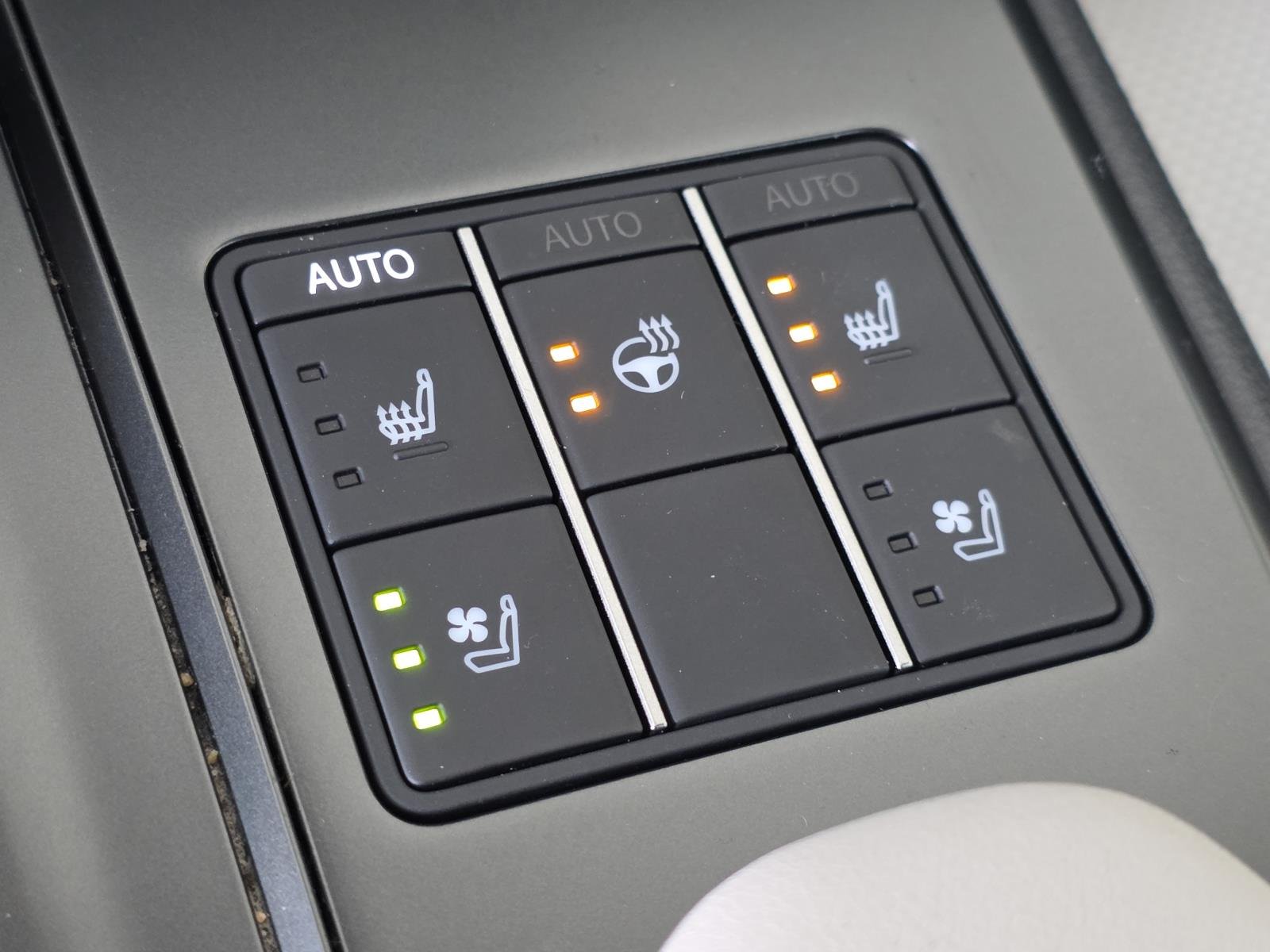 Used 2025 Gray Lexus 300h Premium image 25