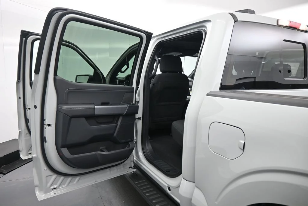 New 2026 Avalanche Ford XLT image 19