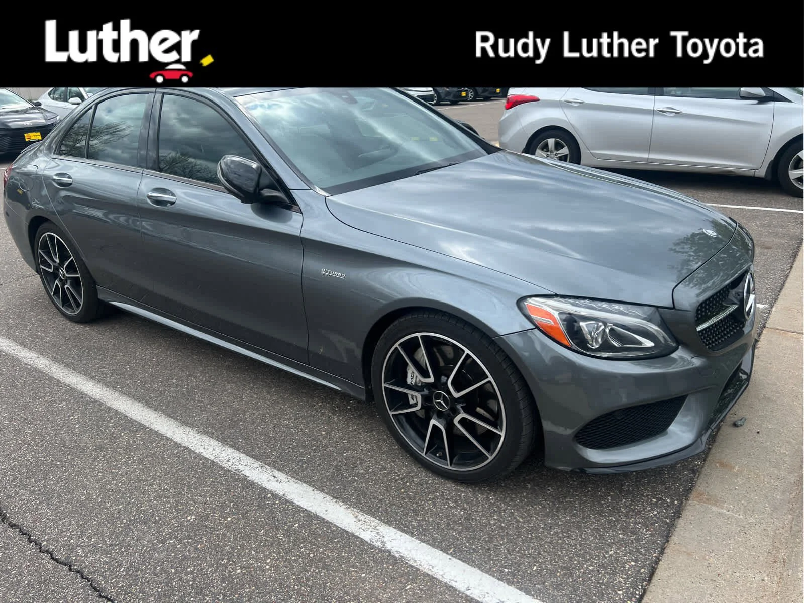 2017 Mercedes-Benz C-Class AMG C43 4MATIC's photo