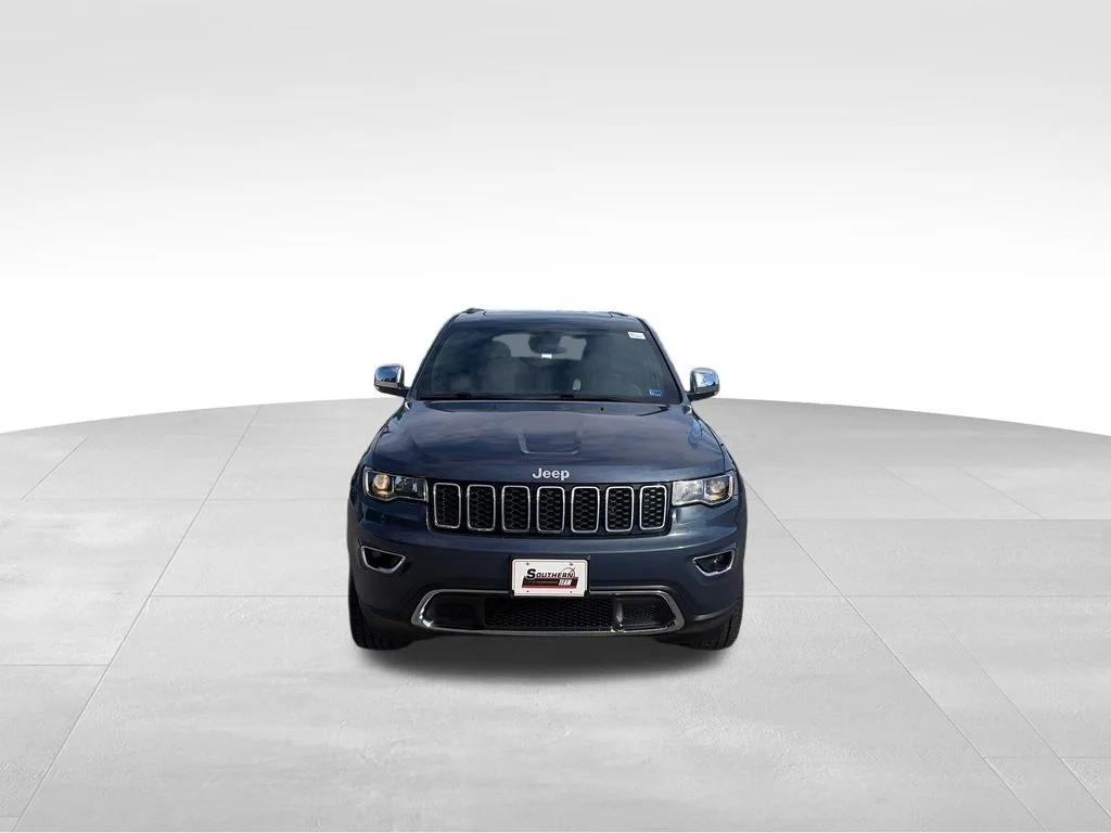 Used 2021 Blue Jeep Limited image 9