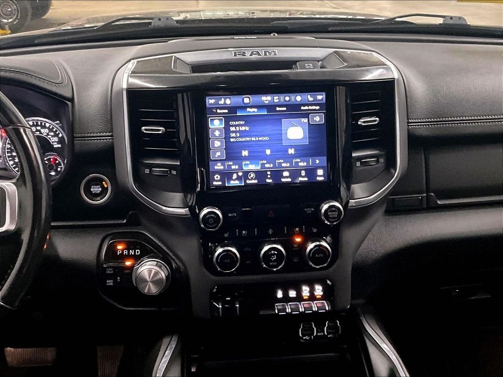 Used 2022 Diamond Black Crystal Pearlcoat Ram Laramie image 18