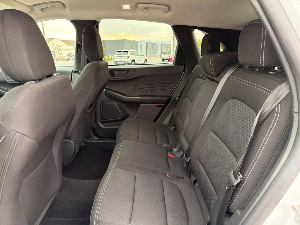 Used 2025 White Ford Active image 11