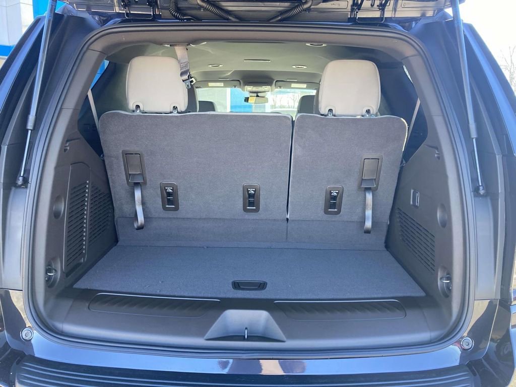 2026 Chevrolet Tahoe LS - Photo 11