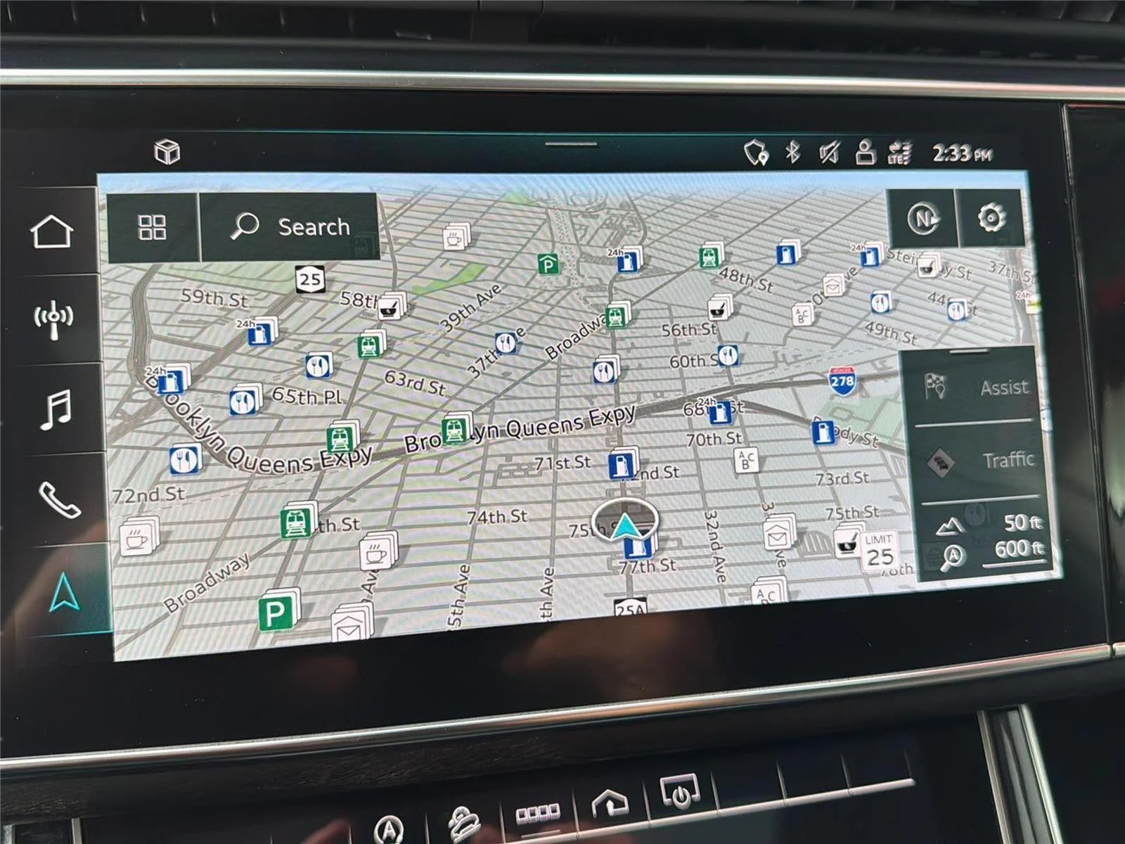 2022 Audi Q8 Premium Plus - Photo 16