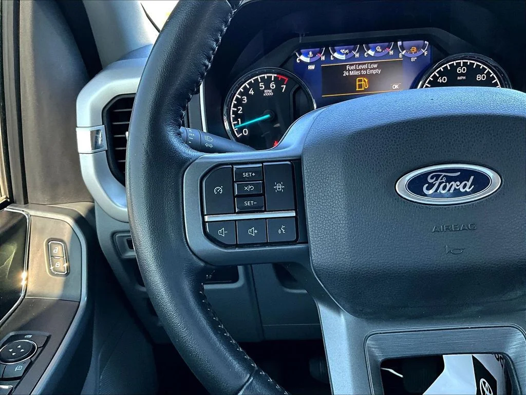Used 2022 Silver Metallic Ford XLT image 13