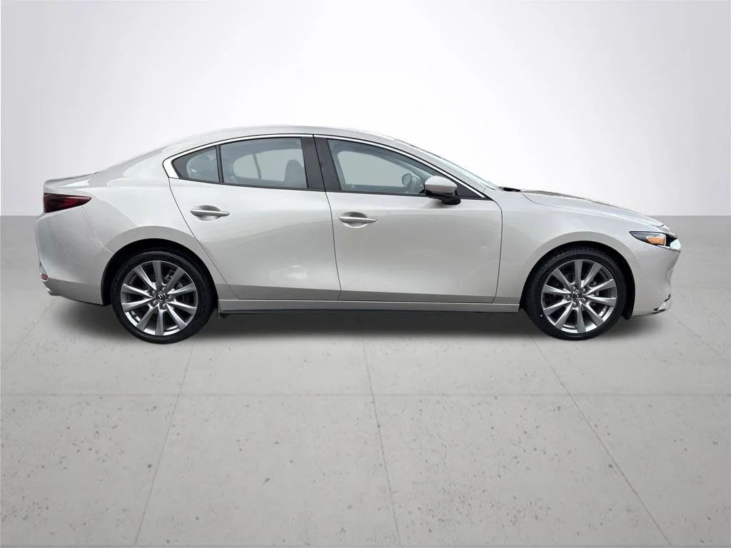 Used 2025 Silver Mazda 2.5 S Preferred Package image 5