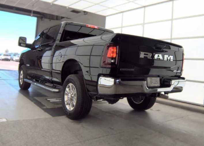 Used 2026 Diamond Black Crystal Pearlcoat Ram Big Horn image 6