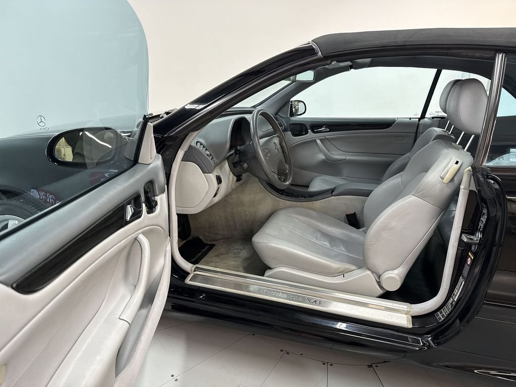 Used 2000 Black Mercedes-Benz CLK 430 image 13