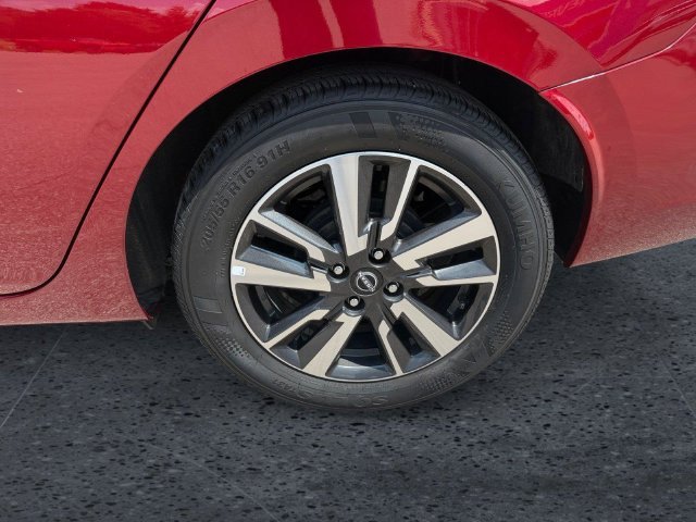 Used 2025 Scarlet Nissan 1.6 SV image 9