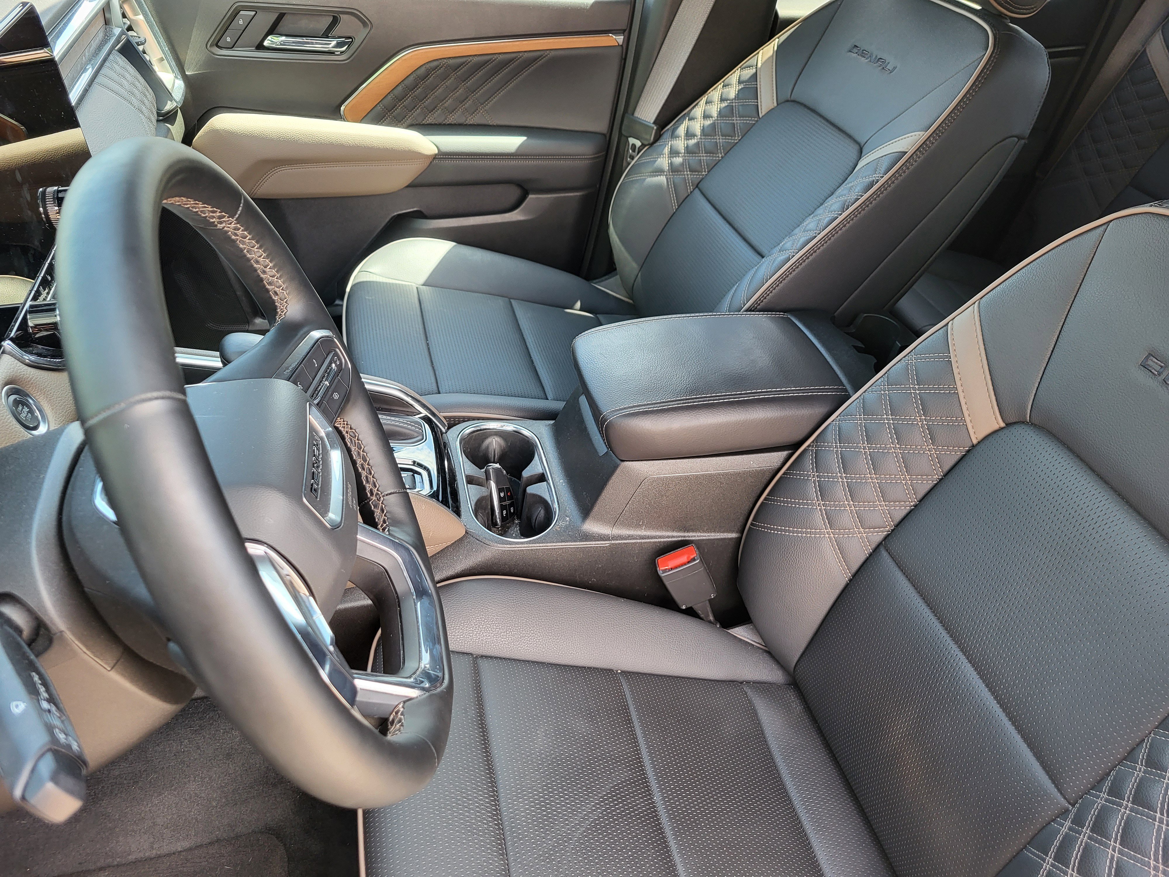2025 GMC Canyon Denali - Photo 12