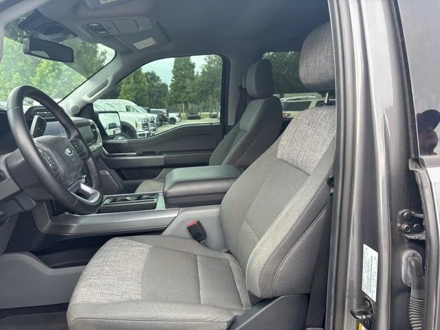 Used 2023 Gray Ford XLT image 9