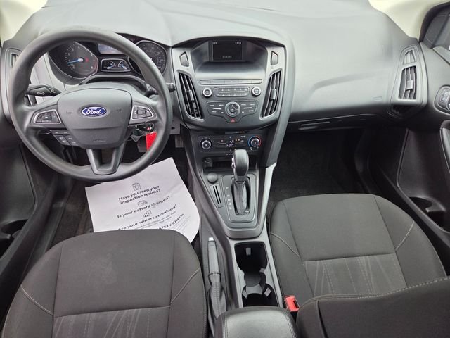 Used 2018 Gray Ford SE image 8