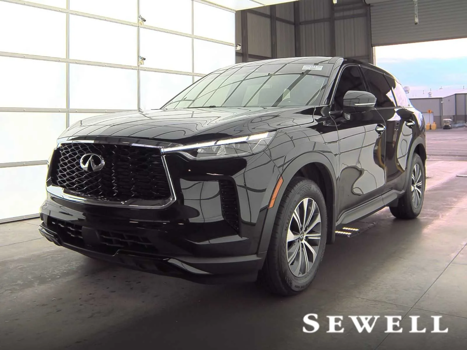 2024 INFINITI QX60 PURE