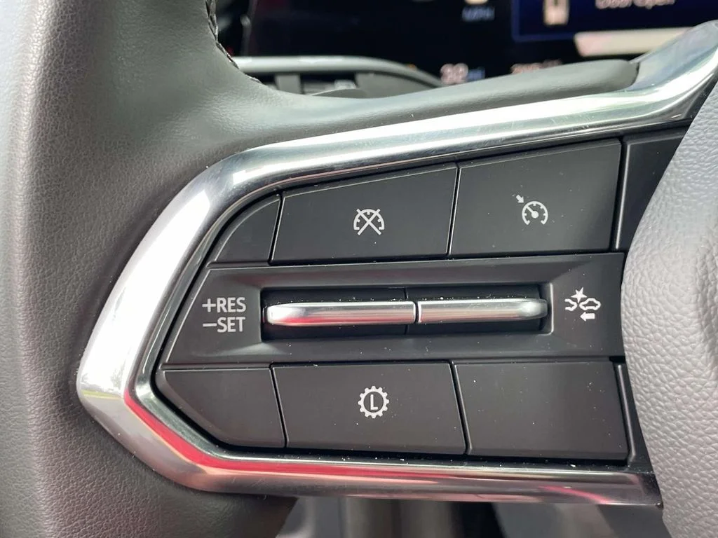 Used 2025 Black Chevrolet LT image 29