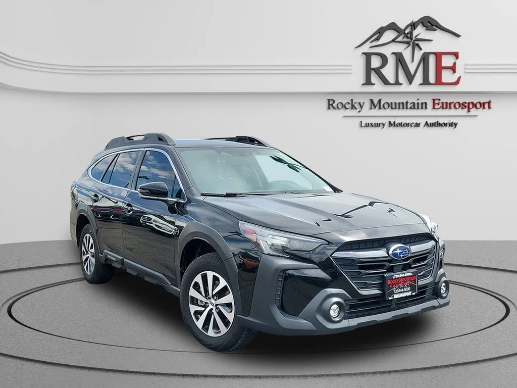 2023 Subaru Outback Premium's photo