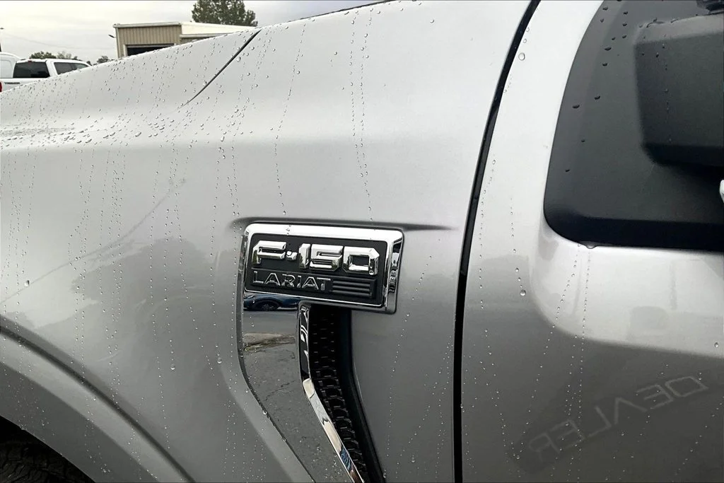 New 2026 Iconic Silver Metallic Ford Lariat® image 9