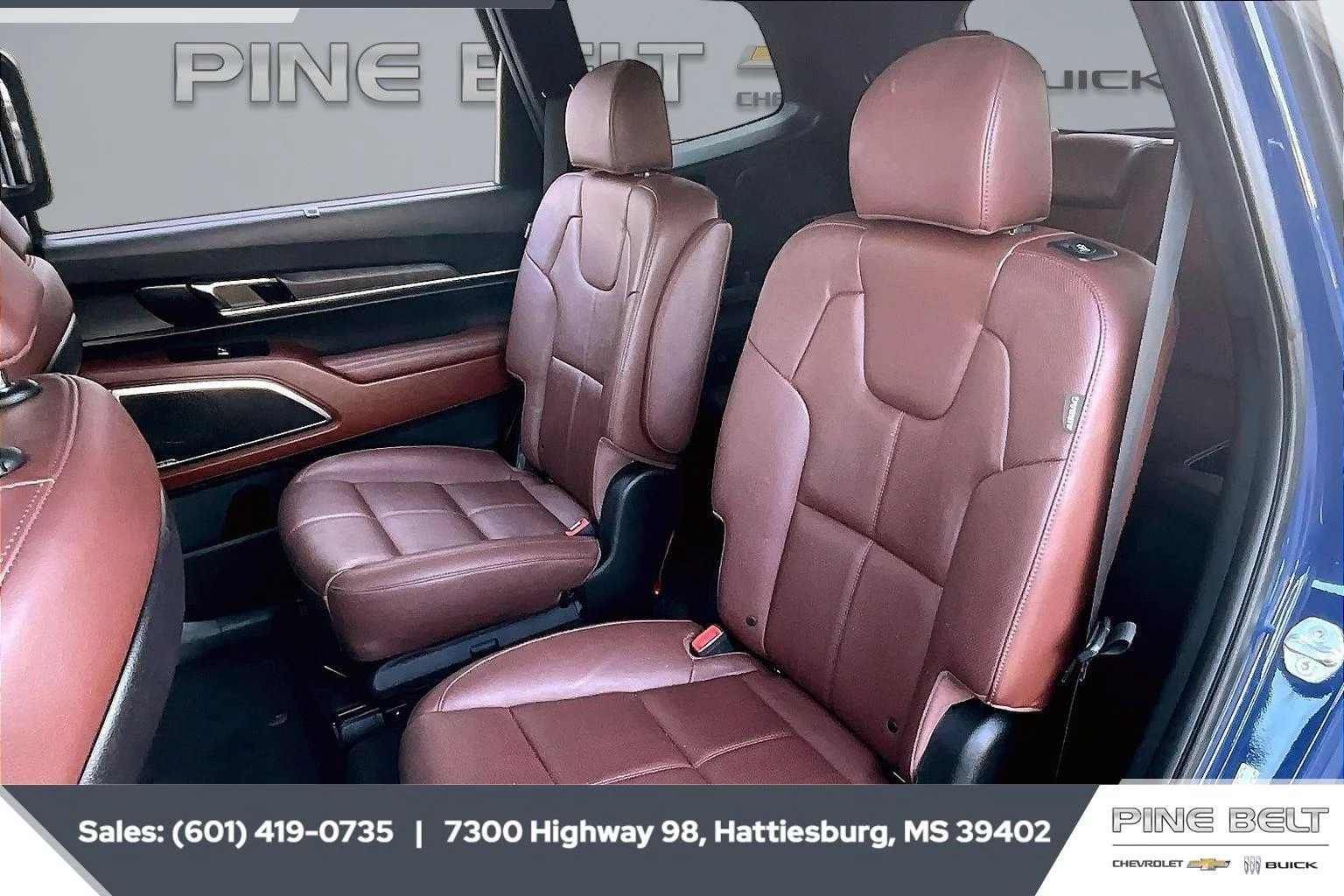 Used 2023 Midnight Lake Blue Kia SX image 19