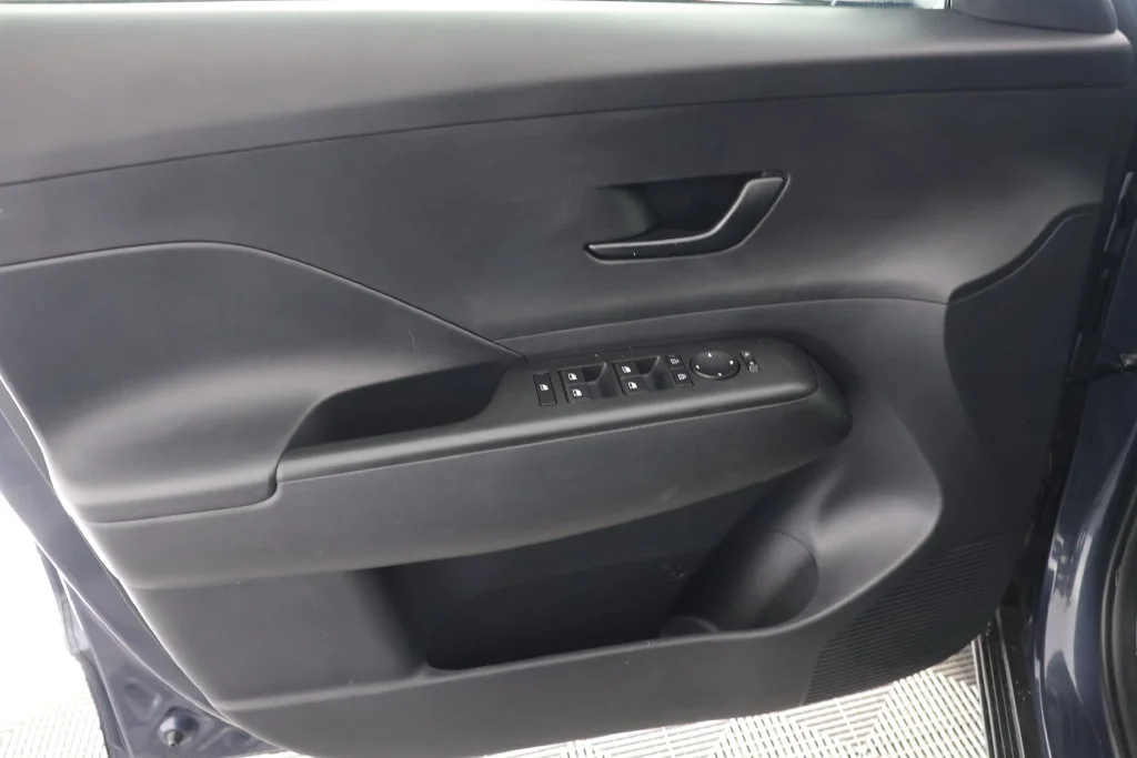 Used 2024 Denim Blue Pearl Hyundai SEL image 23