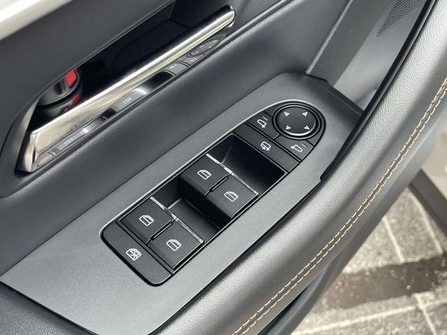 2026 Mazda CX-90 Premium Package - Photo 18