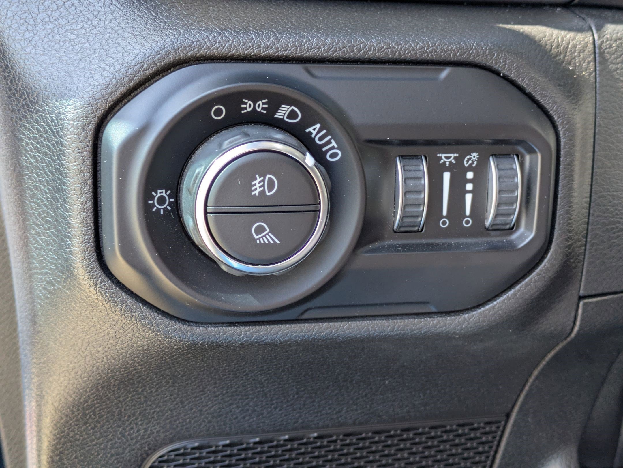 2021 Jeep Gladiator WILLYS - Photo 22