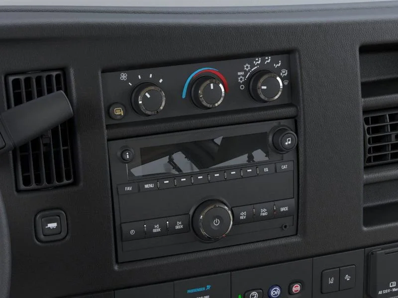 2025 Chevrolet Express Cargo Work Van - Photo 14