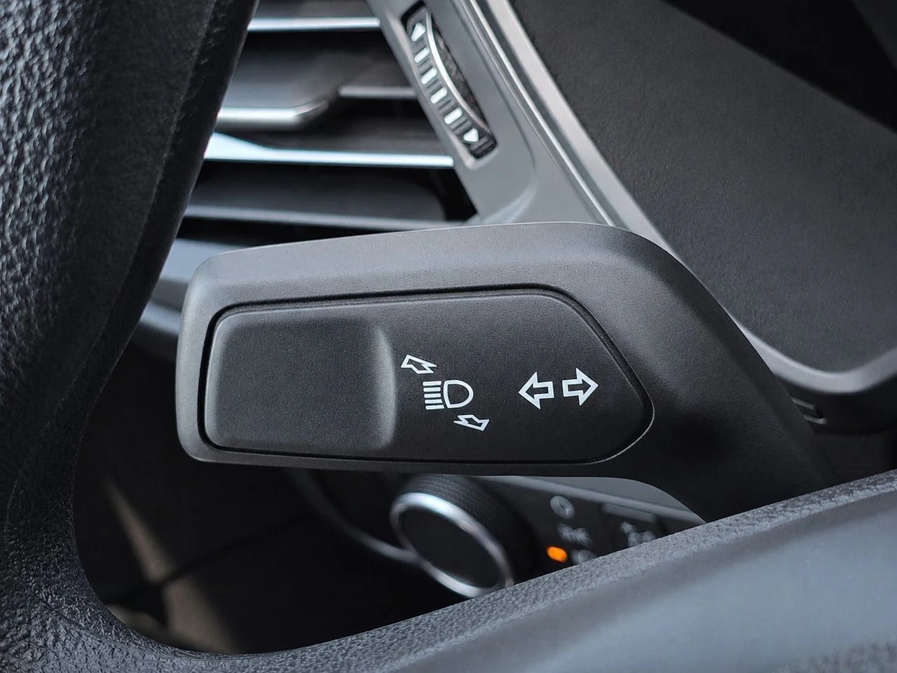 Used 2025 Space Silver Ford Active image 26