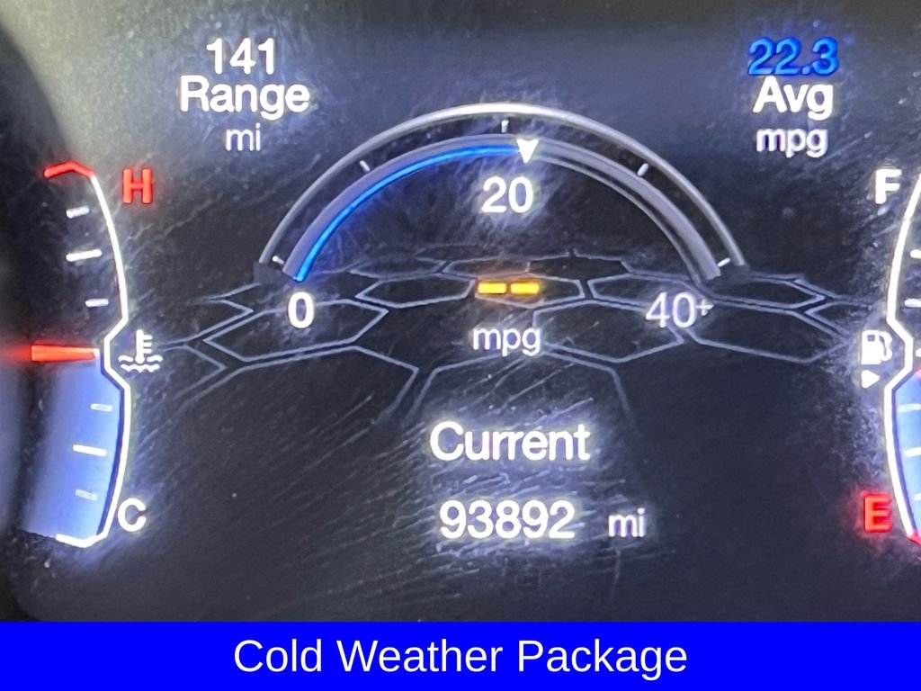 Used 2019 Black Jeep Latitude image 2