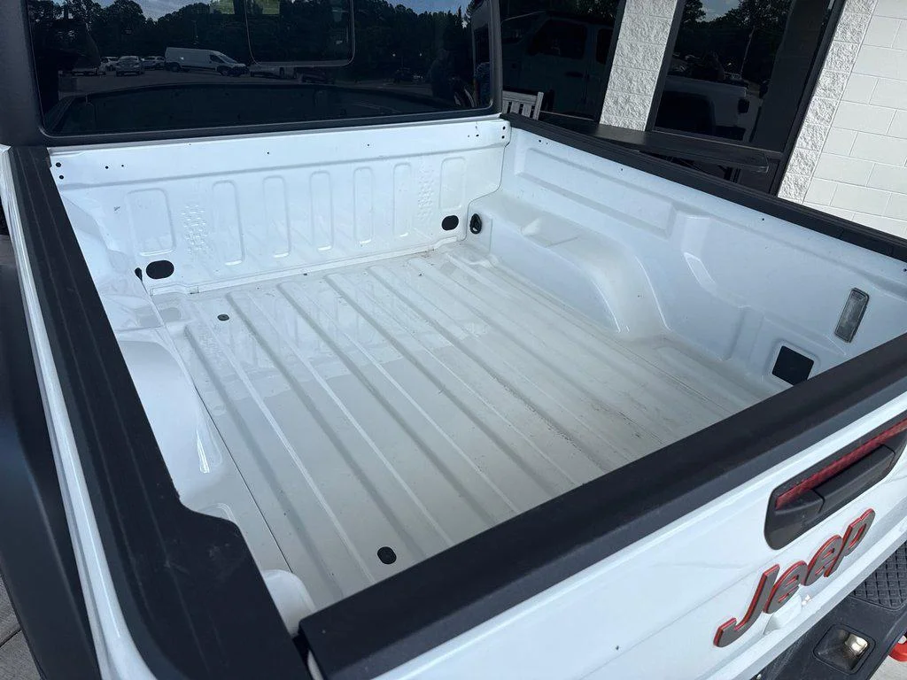 Used 2026 Bright White Clearcoat Jeep Mojave 4x4 image 7