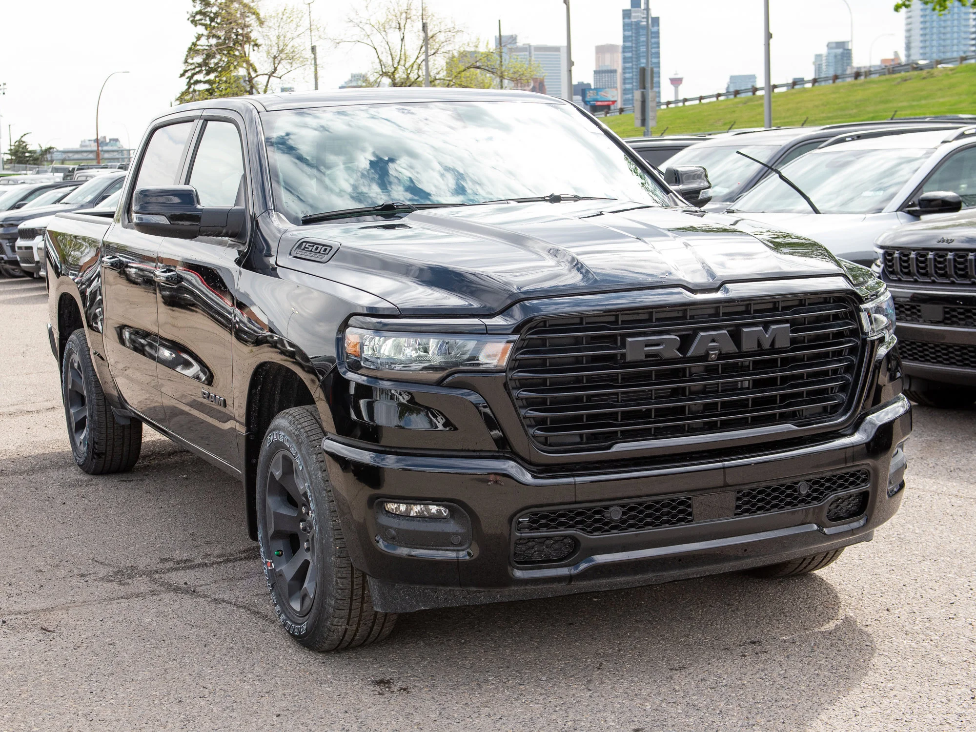 New 2026 Black RAM Sport* image 7
