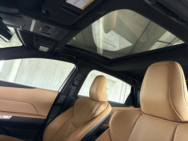 New 2026 Ultra White Lexus ES 350e PREMIUM image 22
