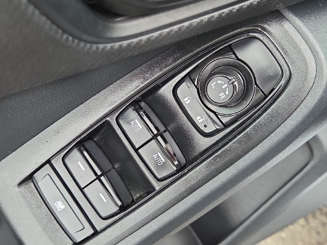 Used 2024 Ice Silver Metallic Subaru Wilderness image 16
