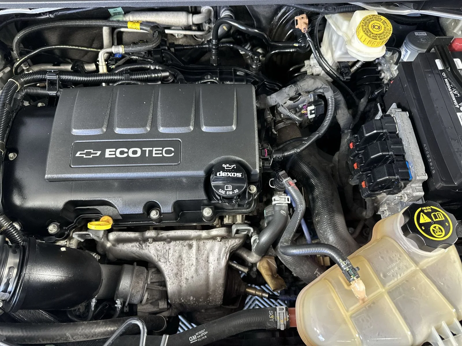 Used 2019 Silver Chevrolet Premier image 28