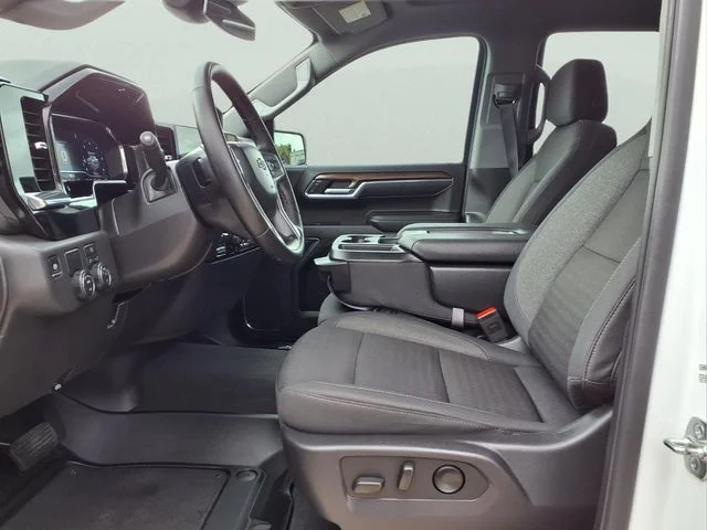 2025 Chevrolet Silverado 1500 RST - Photo 12