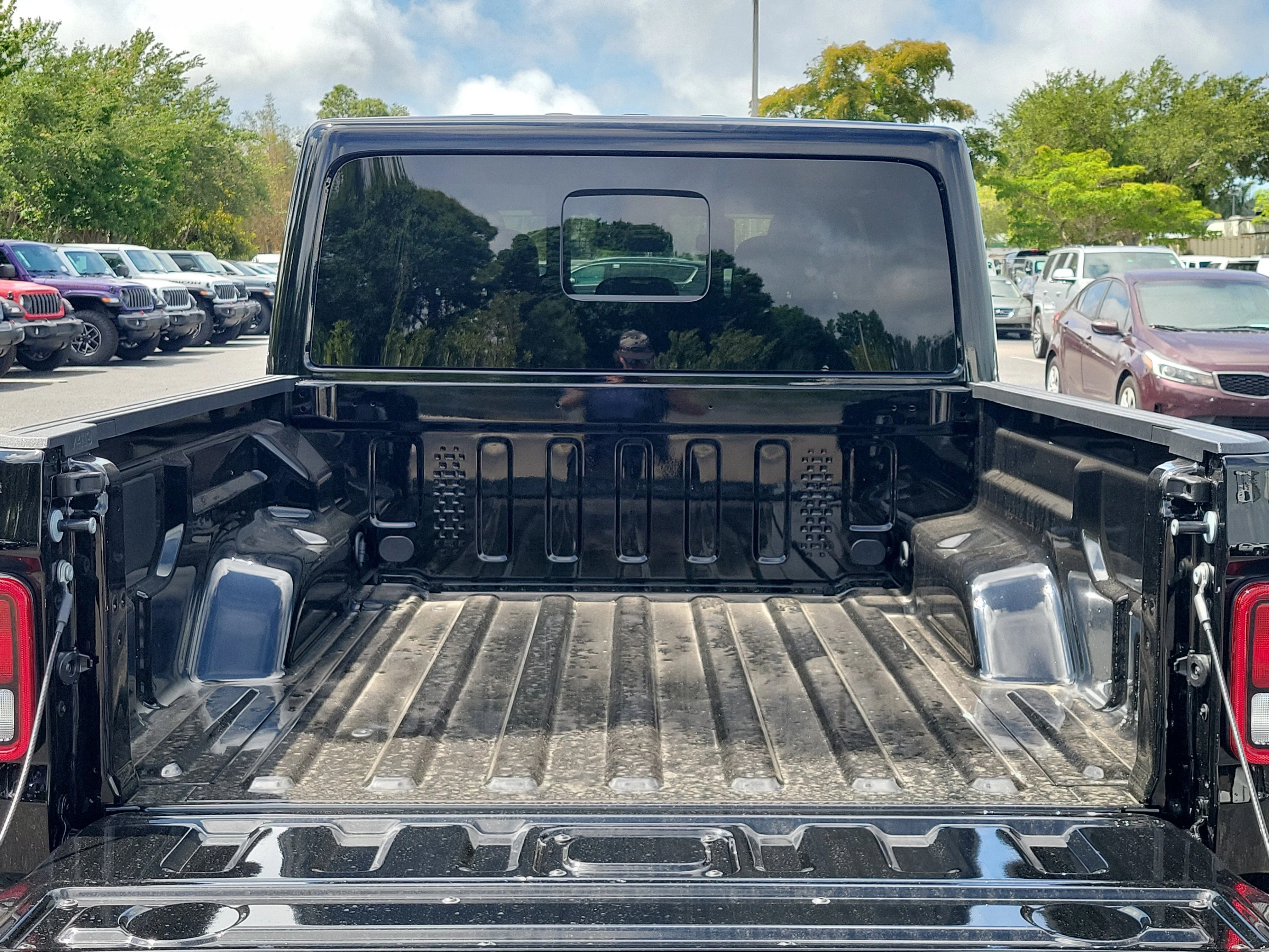 New 2026 Black Clearcoat Jeep 85th Anniversary Edition image 10