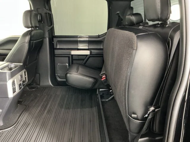Used 2019 Agate Black Metallic Ford Lariat image 31