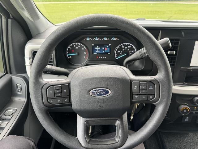 New 2026 Oxford White Ford F-250® XL image 33