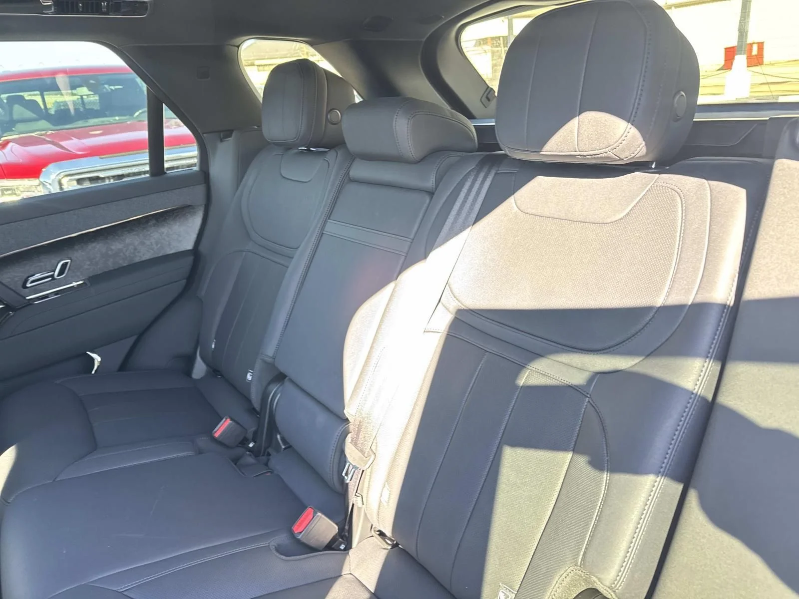 2025 Land Rover Range Rover Sport Dynamic SE - Photo 8
