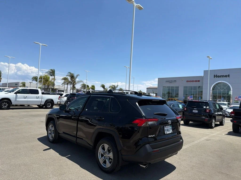 Used 2025 Black Toyota XLE image 5