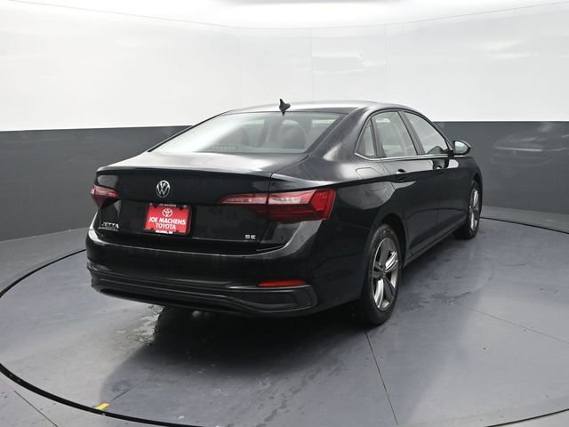 Used 2024  Volkswagen 1.5T SE image 8