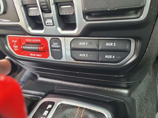 Used 2022 Beige Jeep Mojave image 26