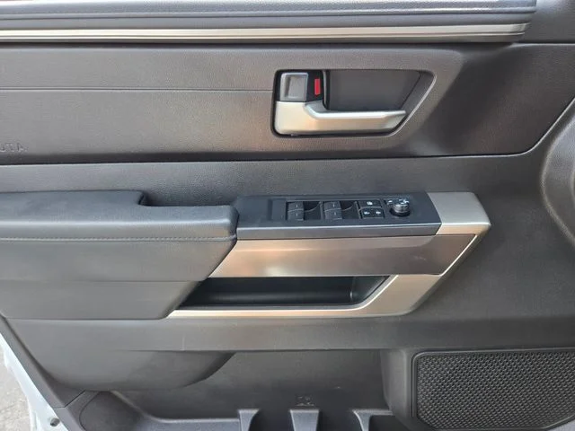 Used 2025 White Toyota SR5 image 36